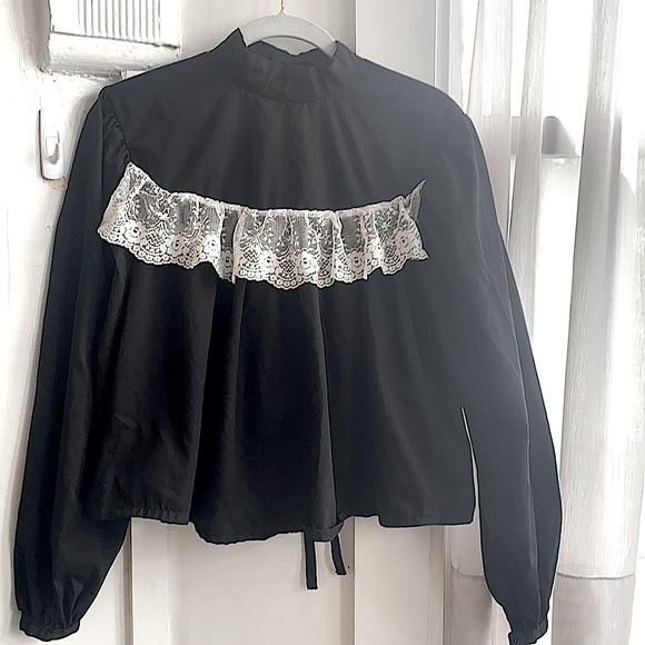 Long Sleeve Mock Neck Peasant Blouse Button Back - Picture 7 of 12